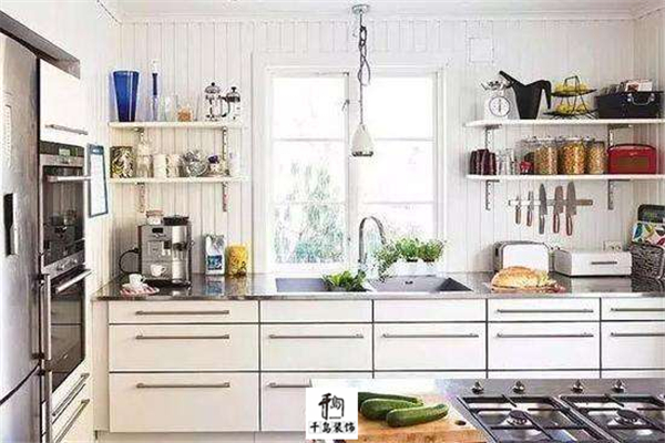 廚房裝修設(shè)計,這三個收納空間千萬別浪費